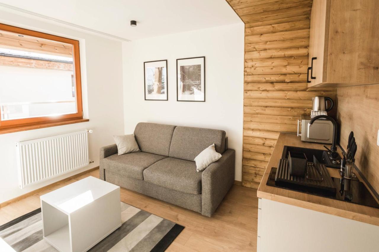 ARIETES MARMONT Apartmány **** Štrbské Pleso Esterno foto
