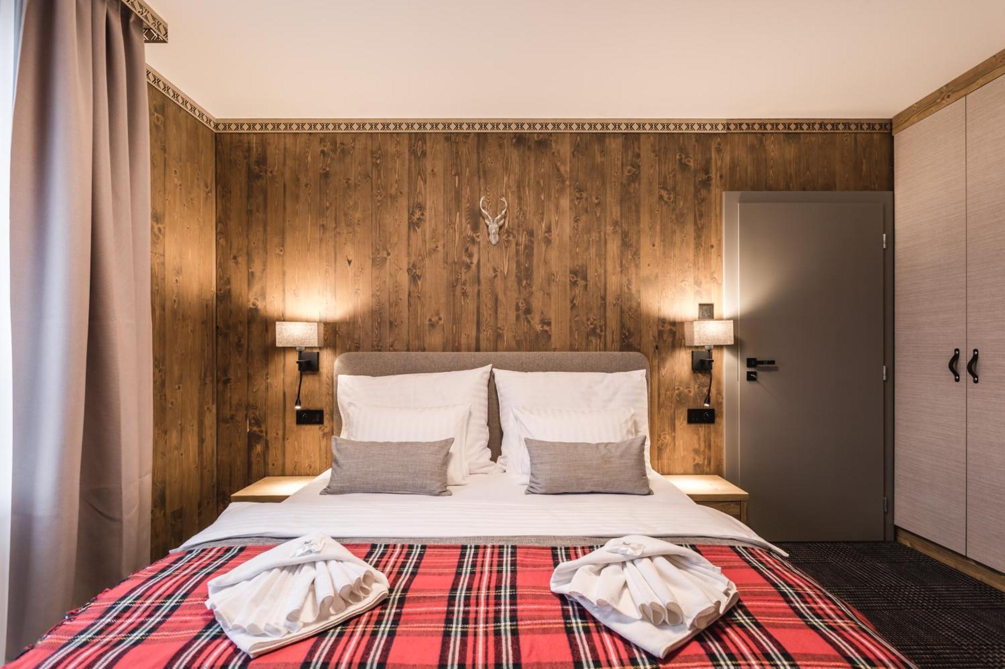ARIETES MARMONT Apartmány **** Štrbské Pleso Esterno foto