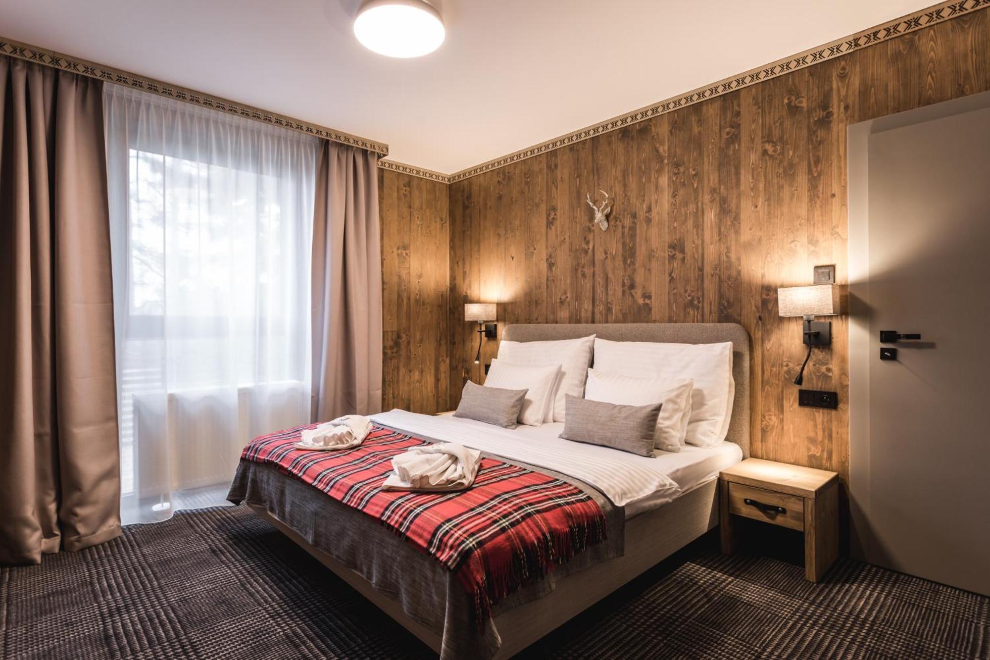 ARIETES MARMONT Apartmány **** Štrbské Pleso Esterno foto